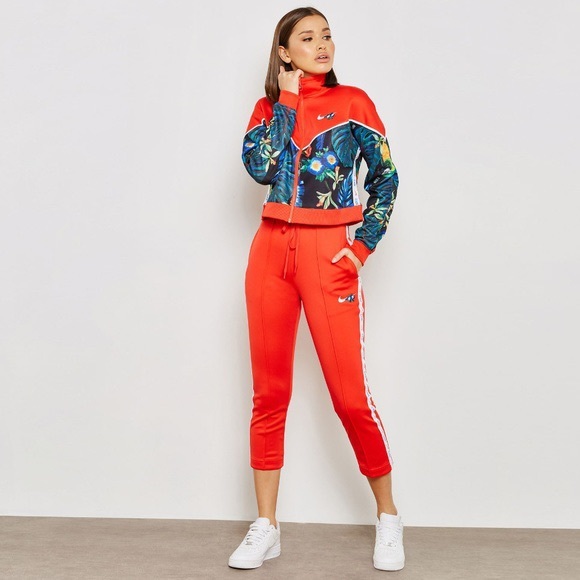 nike floral tracksuit